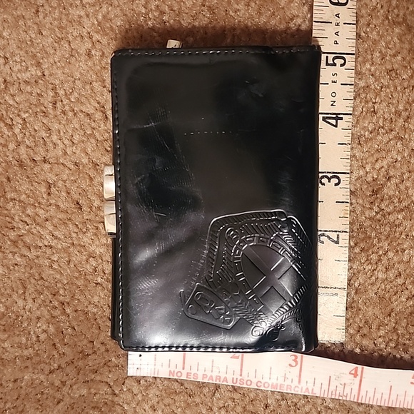 Prada Milano Wallet Patent Leather - Picture 2 of 16